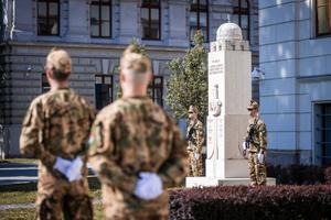 1_ellenforradalmi_emlekmu_koszoruzas_2026-2