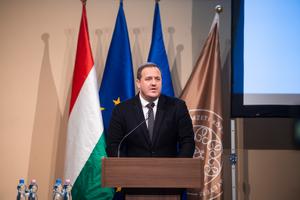 2_challenges_and_trends_in_shaping_future_military_language_education_2025-2