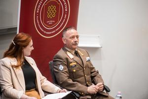 4_haboru_valsag_tarsadalom_2026-2